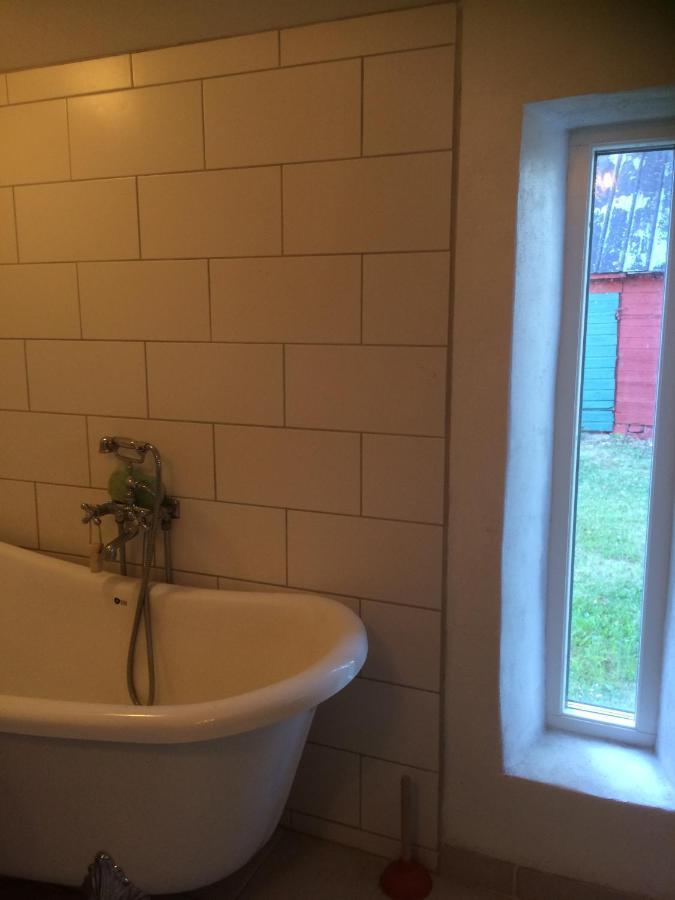 Martebo Bed & Breakfast Tingstade Bagian luar foto