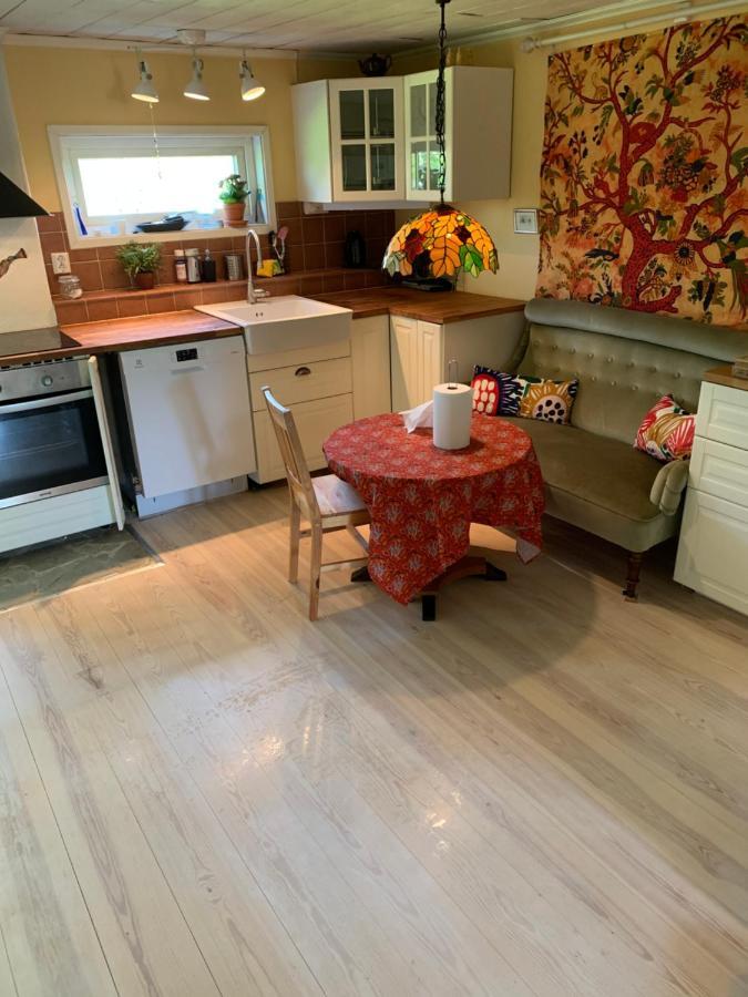 Martebo Bed & Breakfast Tingstade Bagian luar foto