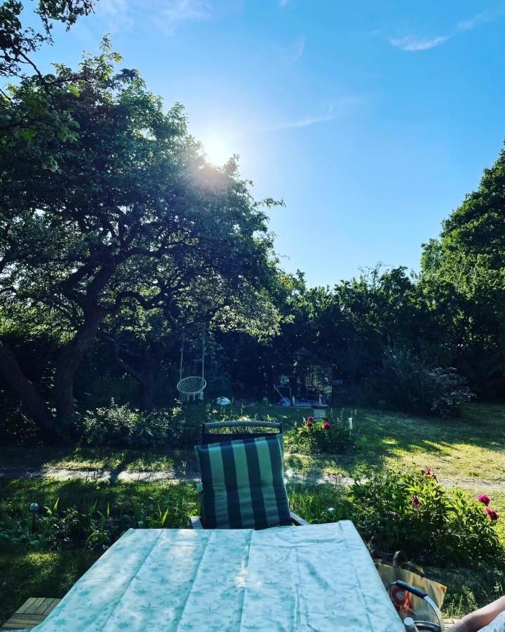 Martebo Bed & Breakfast Tingstade Bagian luar foto